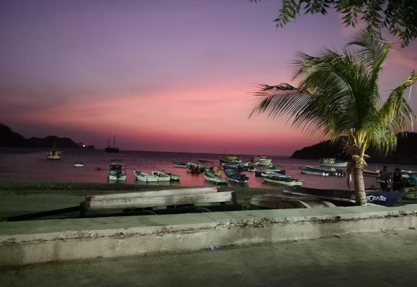 Hostal Taganga Sunset المظهر الخارجي الصورة